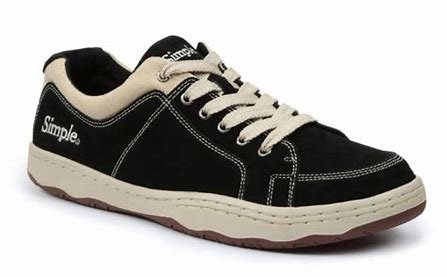 sneakers black and white